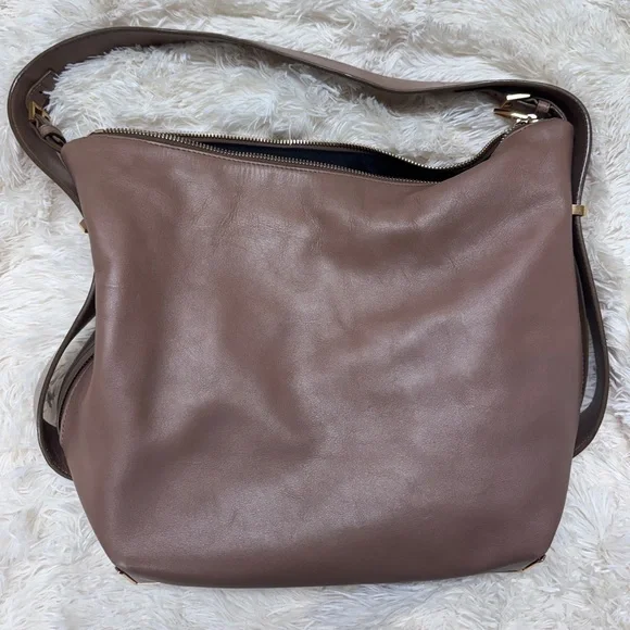 Alexander Wang Prisma Hobo bag – tan with gold hardware - Picture 3 of 6